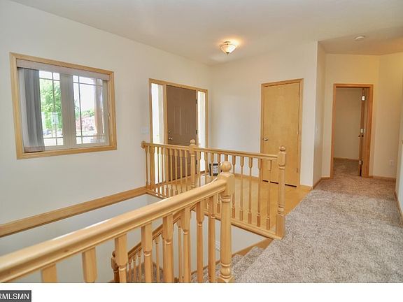 4th image of 500 Prague Ct SE