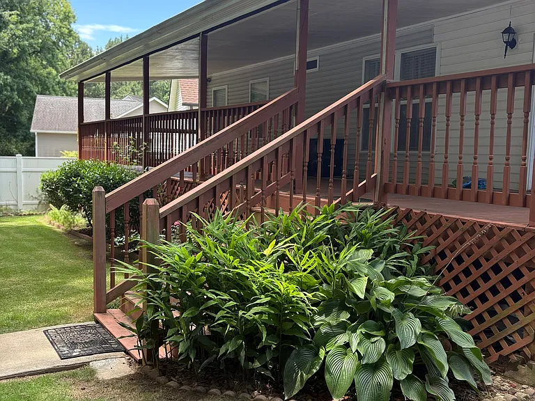 403 Saint Dunstans Ct — Photo 33