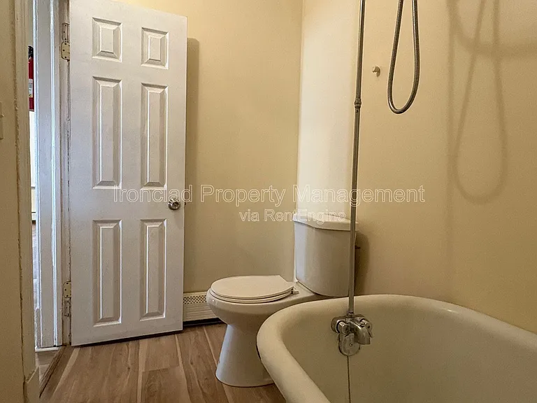 36 Walnut St #2 — Photo 9