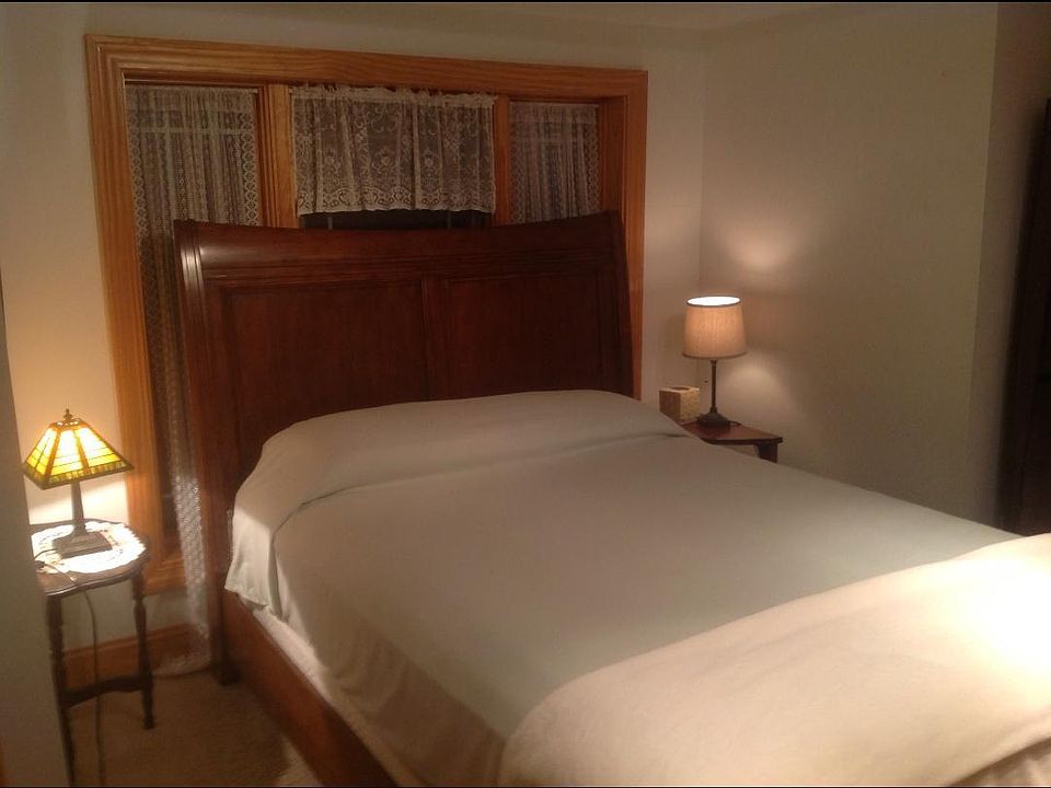 1st image of 290 Nelson Ave