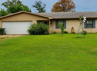 202 County Road 43800, Paris, TX 75462