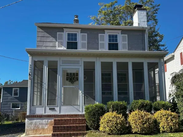 2003 Grant Ave, Wilmington, DE 19809