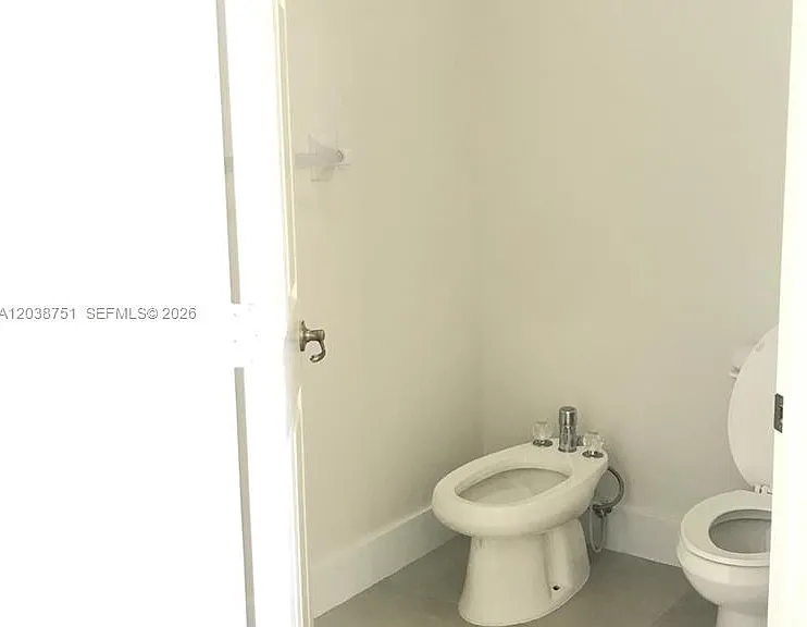 6674 NW 107th Pl — Photo 21