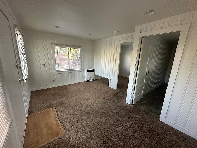 598 Spruce Rd #3 — Photo 5