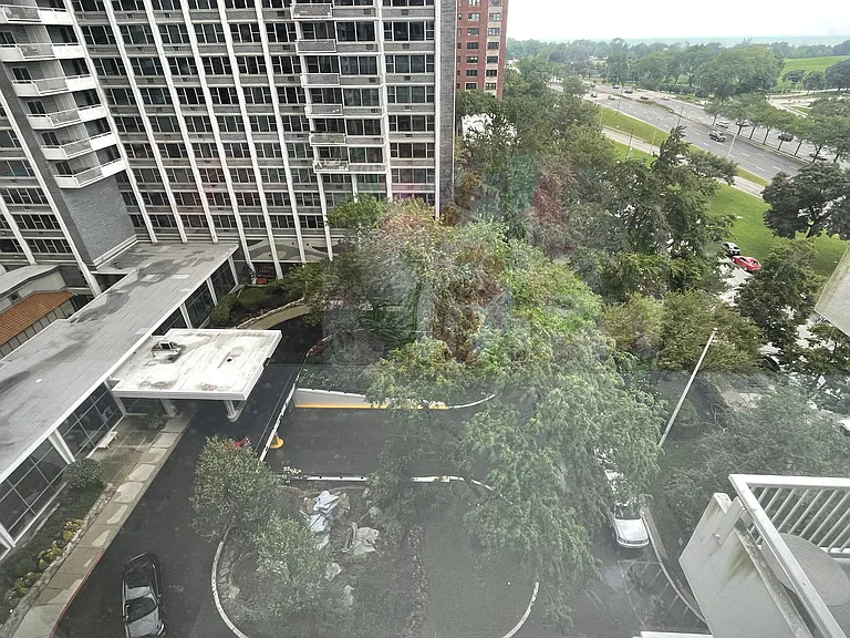 4250 N Marine Dr #1003 — Photo 29