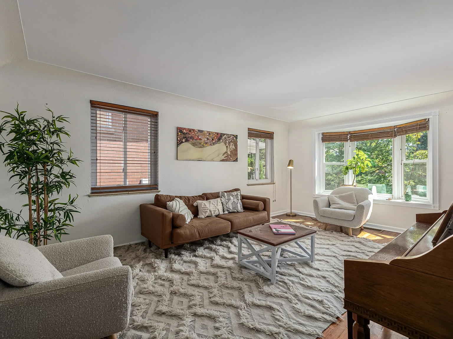 1 bed, 1808 sqft, $900 — Photo 4