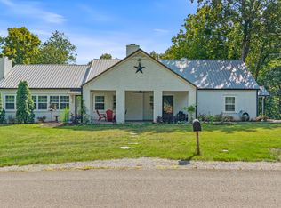 924 Long Mill Rd, Athens, TN 37303