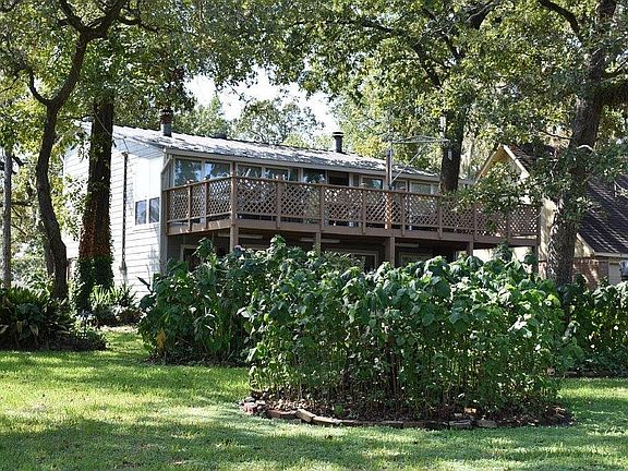 Amazing new deck & views!