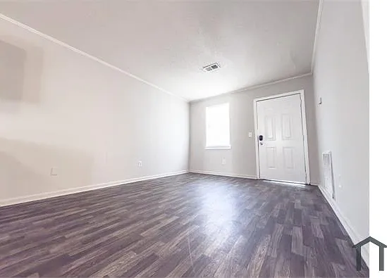 2 bed, 625 sqft, $1,450 — Photo 2