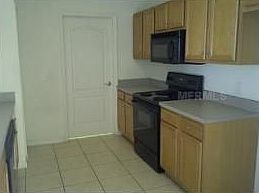 2nd image of 9066 Iron Oak Ave