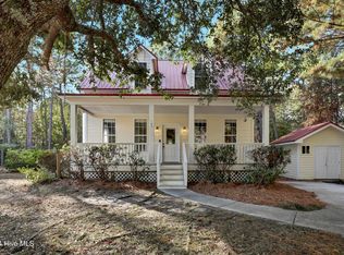 103 Scotar Ct, Hampstead, NC 28443