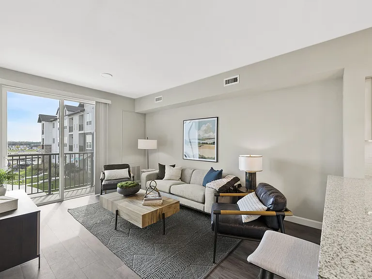 Avenida at Centerra - 55+ Active Adult Apartment Homes — Photo 5