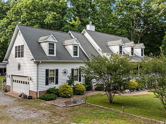 5th image of 6304 Belroi Rd