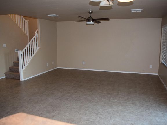 4th image of 15207 N B Ct