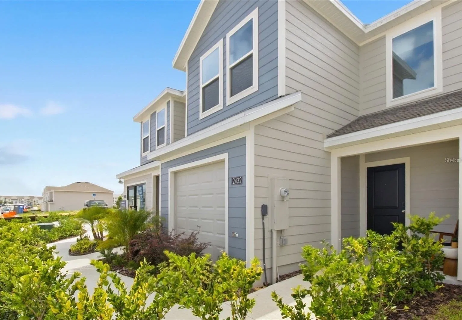 3 bed, 2.5 bath, 1386 sqft, $1,850 — Photo 2