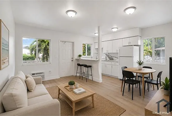 1 bed, $2,000 — Photo 2