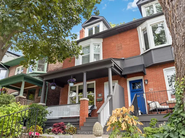 31 Hampton Ave, Toronto, ON M4K 2Y5