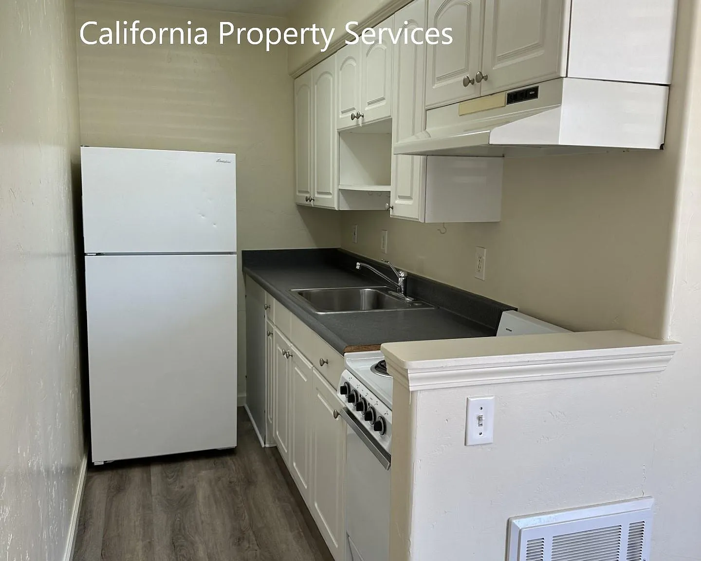 Studio, $1,395 — Photo 2