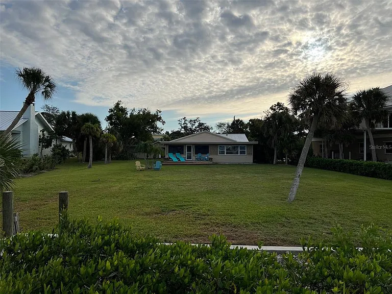 1626 New Point Comfort Rd — Photo 12