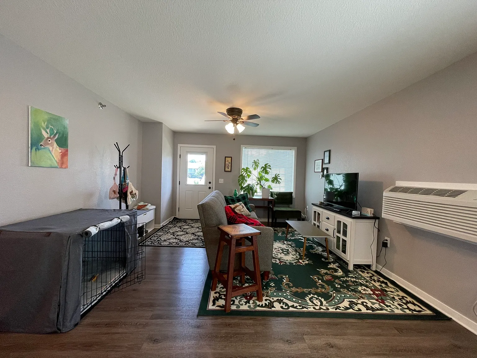 3206 Gateway - Unit D — Photo 3