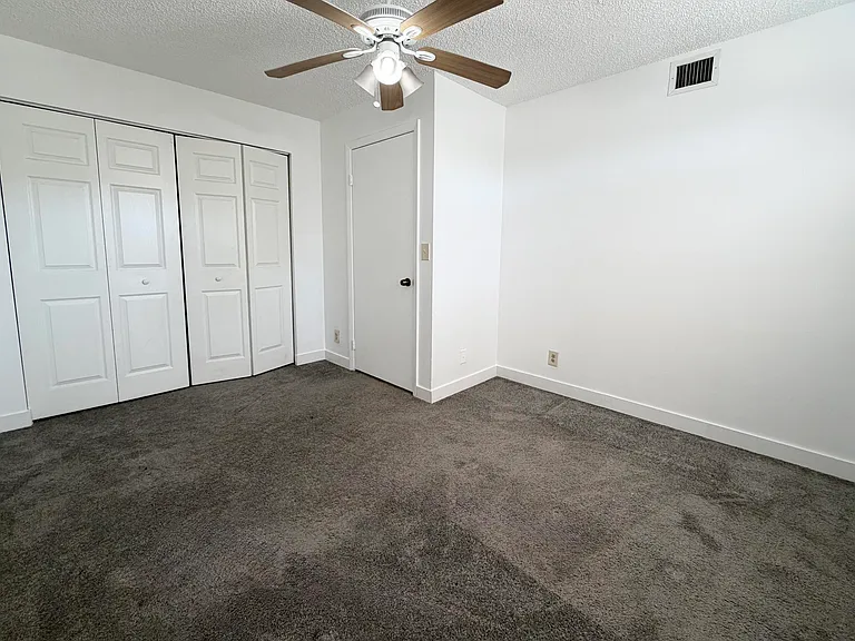9977 Westview Dr #111 — Photo 25
