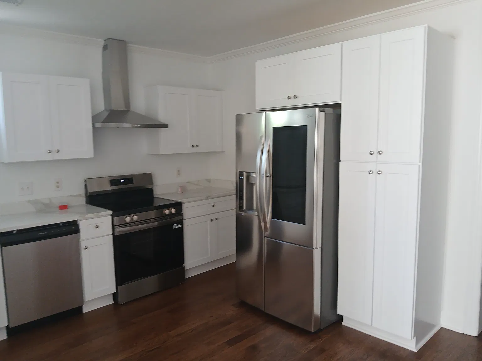 3 bed, 1175 sqft, $3,620 — Photo 4