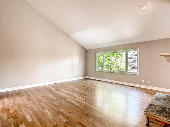 5th image of 4505 S Yosemite St Unit 427