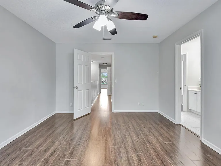 9917 Porta Leona Ln — Photo 18