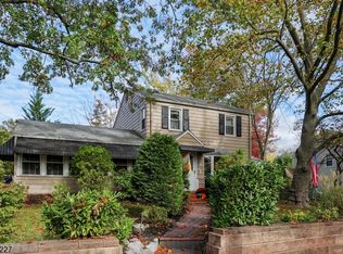 56 Ross St, Clark, NJ 07066