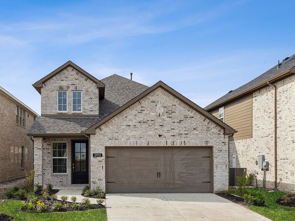 1st image of 2913 Woodland Ct