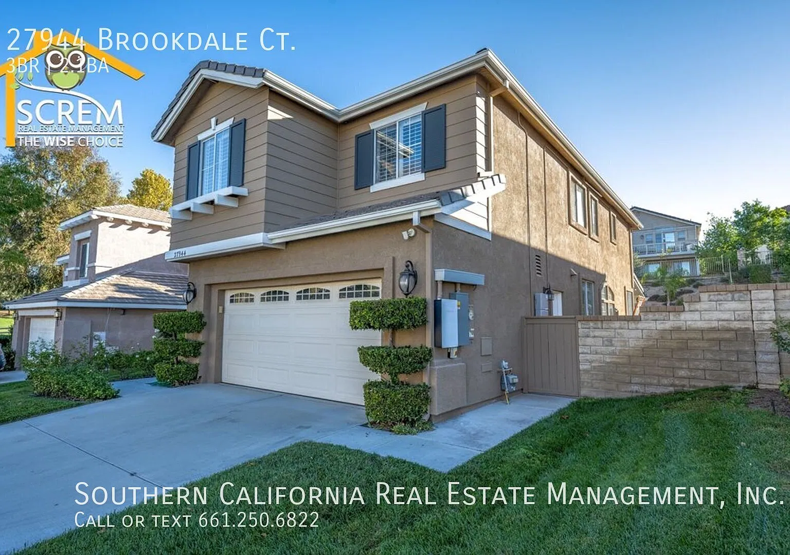 Three Bedroom Home with Bonus Room and Solar in Valencia — Photo 1