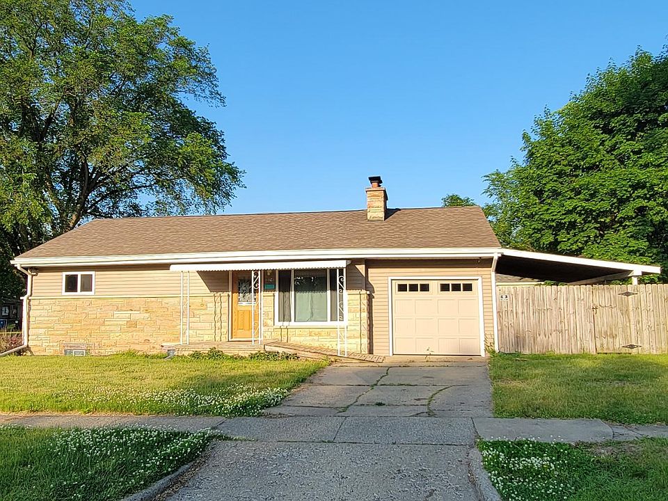 1st image of 74 32nd St N