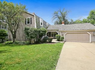 554 N Lincoln St, Hinsdale, IL