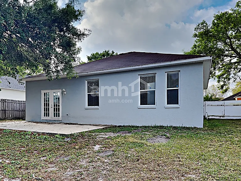 11542 Wellman Dr — Photo 16