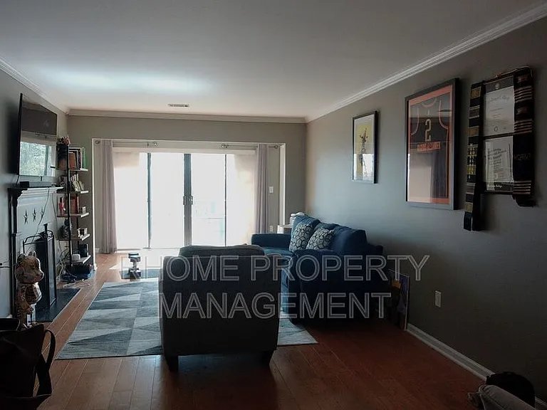 1418 Highland Bluff Dr SE — Photo 11