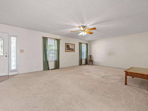 3rd image of 1416 Oldaker View Ln