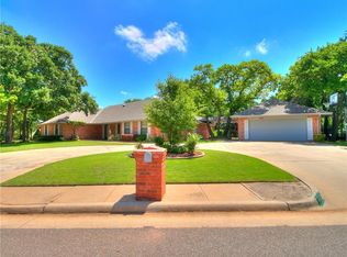 1812 Eagle Dr, Edmond, OK 73034