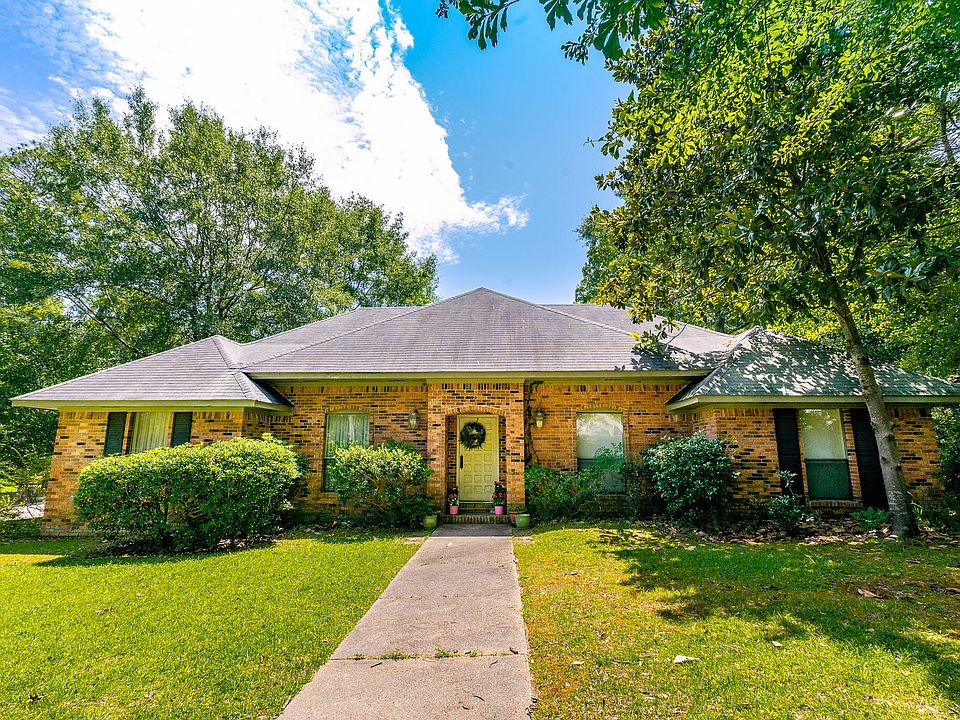 1st image of 1000 Oakleigh Dr