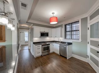 1940 W Berenice Ave #2C, Chicago, IL 60613
