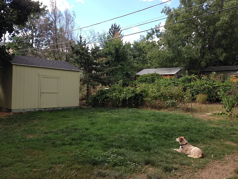 945 Grape Ave — Photo 12