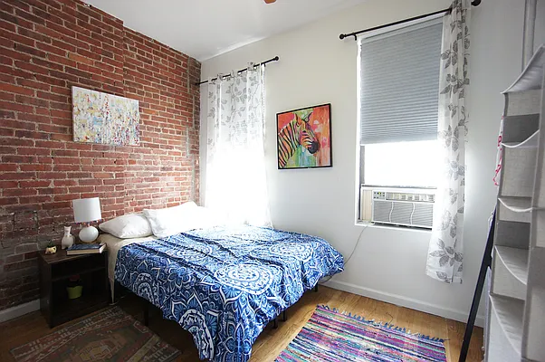 Rented by Compass | media 9