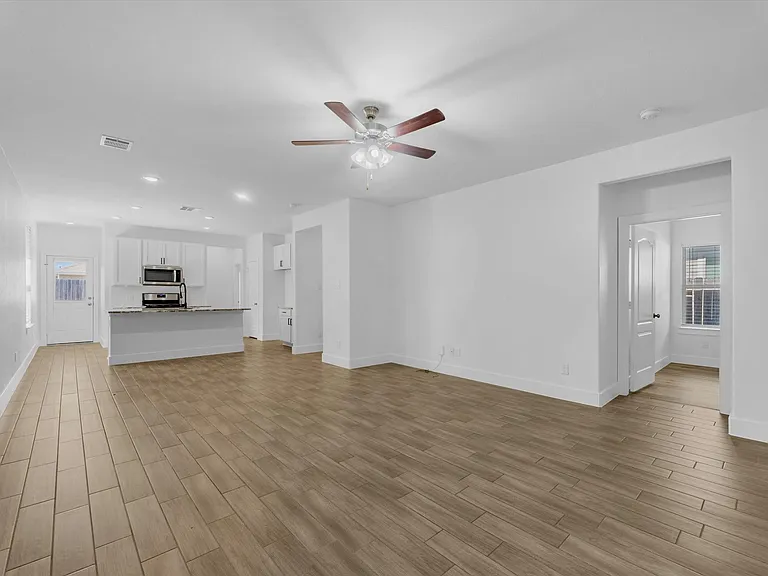 24751 Russet Bluff Trl — Photo 4