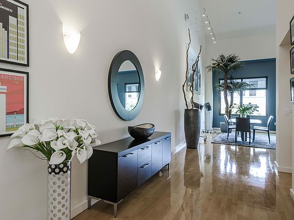 4th image of 1000 Park Pl APT C