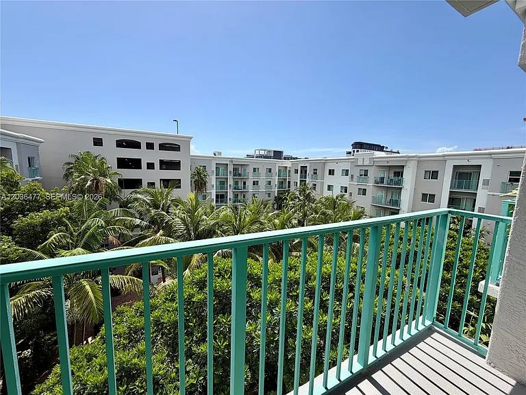 6001 SW 70th St #644 — Photo 10