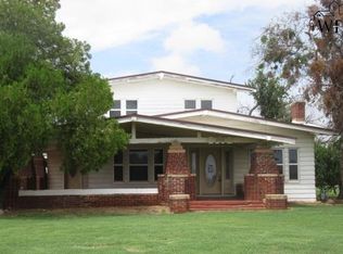 2765 Worsham St, Harrold, TX 76364