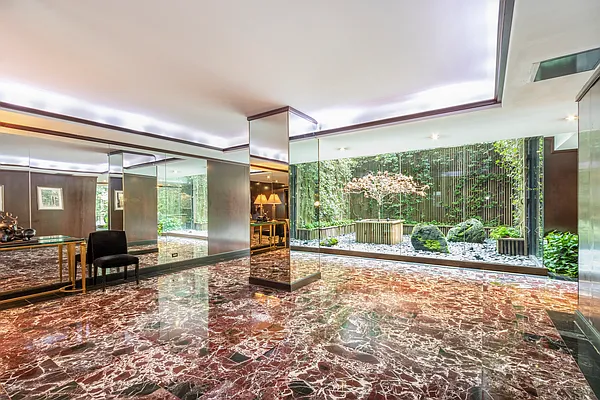 Sold by Compass | media 17