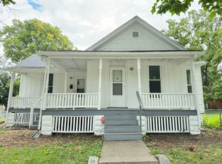 804 S East St, Bloomington, IL