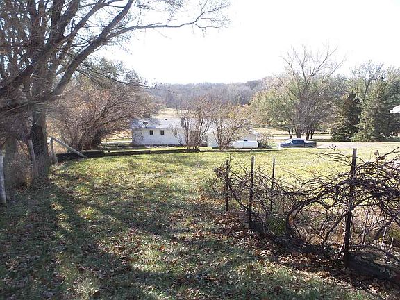 4th image of 3401 Memorial Dr