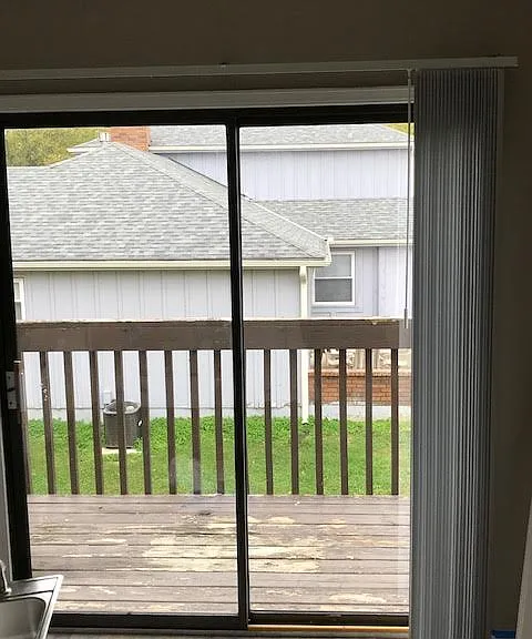 127 N Crest Dr — Photo 1