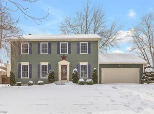 1010 Brookpoint Dr, Medina, OH 44256